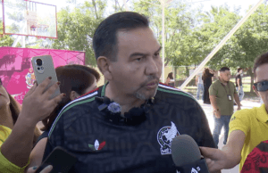 Frustra Conalep entrega oficial de obras; Alcalde de Juárez responde con jornada de volanteo
