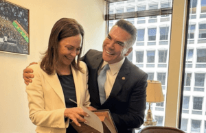 «¡Se acabó el silencio! El PRI ventila en Washington los presuntos lazos de Morena con el crimen organizado»