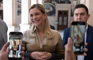 Maru Campos recibe citatorio de la FGR; denuncia persecución política