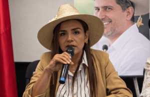 Fiscalía de Michoacán emite ultimátum a la alcaldesa de Uruapan: advierte arresto por retención de teléfonos de Carlos Manzo