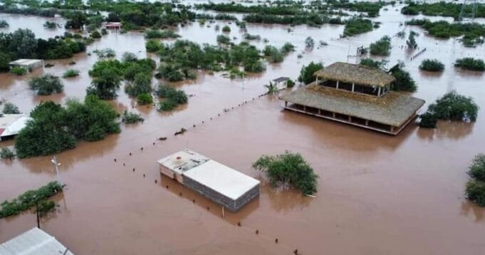 san-jose-de-guaymas-bajo-el-agua-9d3b6fca